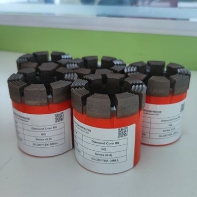 Strumenti per la perforazione di diamanti con base di diamanti impregnati