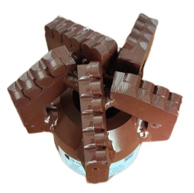 145 mm Pdc Drag Bit Dent Drill in formazioni rocciose o pozzi d'acqua