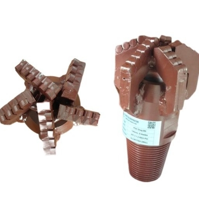 Perforazione su misura Pdc Bit Step Tipo Perforazione su roccia morbida con 5 ali