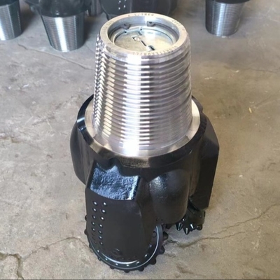 Perforazione di pozzi minieri Tricone Rock Bit 200 mm Iadc 545 Alta prestazione