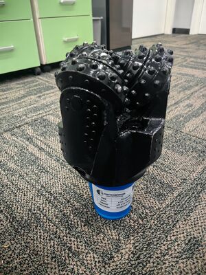 IADC637 6 1/2 pollici Tricone Rock Bit con inserti di carburo di tungsteno per la perforazione di formazioni dure