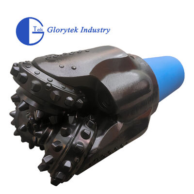 Perforazione direzionale 6 1/8" IADC 517 TCI Tricone Rock Bit