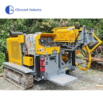 E5 Perforatrice/Impianto di perforazione idraulico a cielo aperto con controllo remoto, profondità BQ 1530m, motore Cummins da 153kW